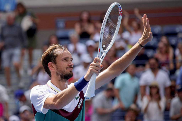 Selanjutnya petenis Rusia itu akan bertemu Christophe O'Connell asal Australia pada pertandingan yang dimainkan Kamis, 31 Agustus untuk memperebutkan tiket 32 besar.