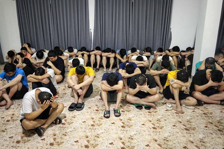 Kabid Humas Polda Kepri Kombes Zahwani Pandra Arsyad mengatakan, dalam penggerebekan tersebut pihaknya berhasil menangkap sebanyak 88 warga negara Tiongkok. 