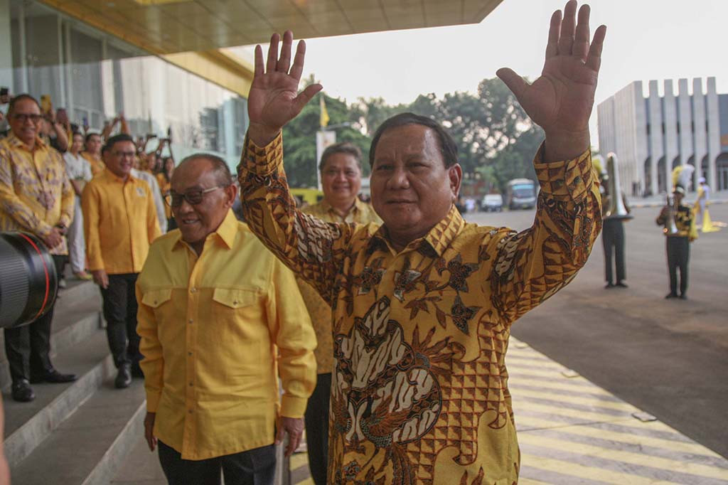 Ketua Umum Partai Golkar Airlangga Hartarto memberi kejutan kepada Ketua Umum Partai Gerindra Prabowo Subianto. Kejutan tersebut berupa hadiah seekor kuda berwarna cokelat.