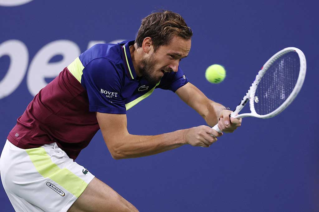 Dia selanjutnya melawan pemain Argentina Sebastian Baez, pemain peringkat 32 dunia dan pemenang 12 pertandingan berturut-turut menyusul gelarnya di Kitzbuehel dan Winston-Salem. 