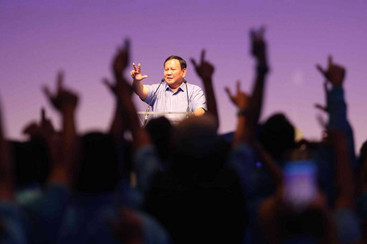 Prabowo Subianto, Ketua Umum Partai Gerindra, saat ini didukung oleh partainya, PAN, Golkar, Partai Bulan Bintang, dan Partai Gelora Indonesia. Partai-partai itu tergabung dalam Koalisi Indonesia Maju. 