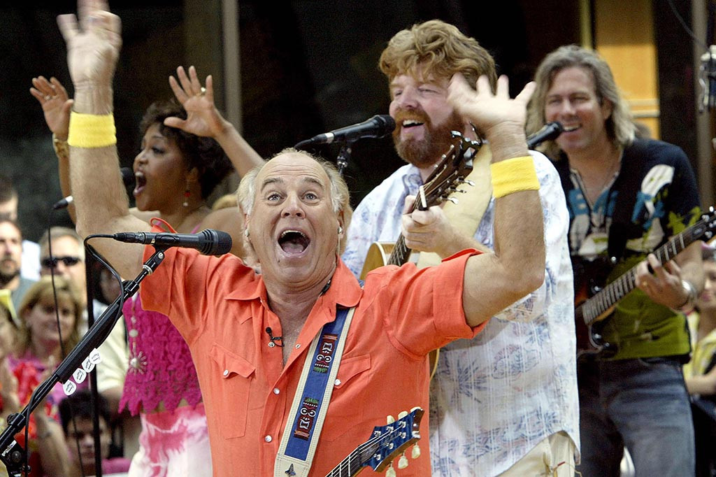 Penyanyi dan penulis lagu Amerika Jimmy Buffett, yang terkenal karena lagu hitnya 'Margaritaville' pada tahun 1977, meninggal dunia pada usia 76 tahun, kata sebuah pernyataan di situsnya.