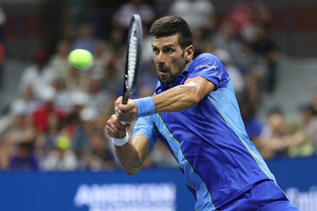 Novak Djokovic mengalahkan Borna Gojo dari Kroasia dengan dua set langsung pada hari Minggu, 3 Septe,ber 2023 untuk memastikan tempatnya di perempat final AS Terbuka.