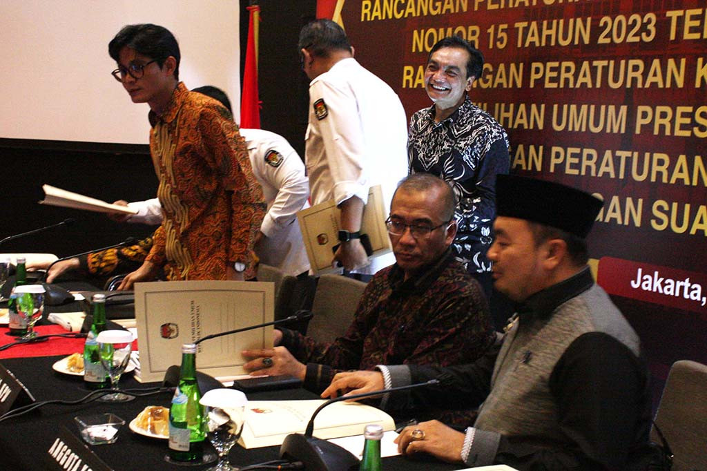 Selanjutnya kata Hasyim, uji publik dilakukan untuk rancangan PKPU tentang pencalonan peserta pemilihan umum presiden dan wakil presiden.