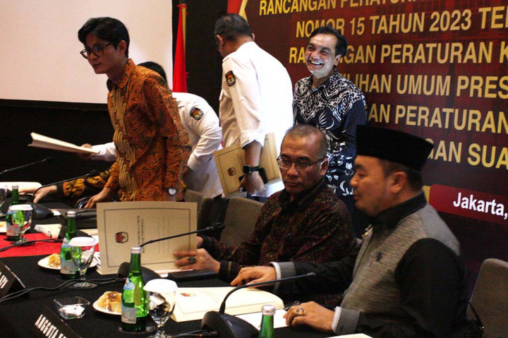 Selanjutnya kata Hasyim, uji publik dilakukan untuk rancangan PKPU tentang pencalonan peserta pemilihan umum presiden dan wakil presiden.