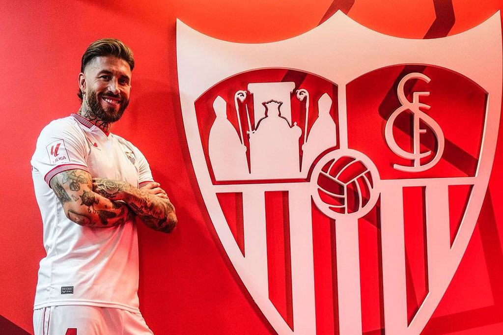 Ramos tiba di Sevilla secara free transfer, dengan kontrak satu tahun setelah kontraknya di klub sebelumnya, Paris Saint-Germain (PSG) berakhir pada 1 Juli yang lalu dan tidak diperpanjang.
