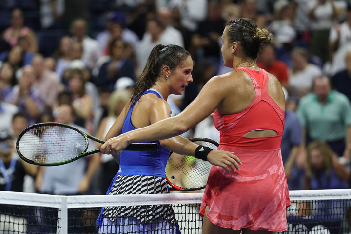 Sabalenka meraih kemenangan dua gim langsung atas unggulan ke-13 Daria Kasatkina (Rusia), dengan skor 6-1, 6-3.
