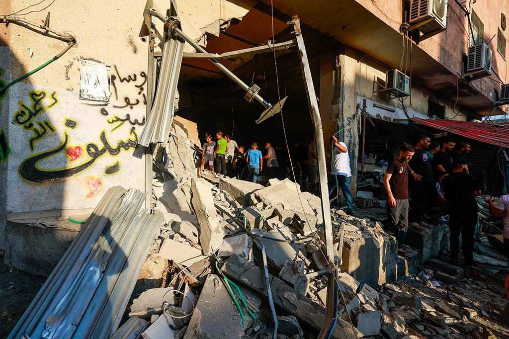 Pasukan Israel menembak mati seorang warga Palestina dalam bentrokan malam hari di sebuah kamp pengungsi Tepi Barat, kata Kementerian Kesehatan Palestina pada hari Selasa, 5 September 2023, ketika kekerasan di wilayah pendudukan tidak kunjung berhenti.