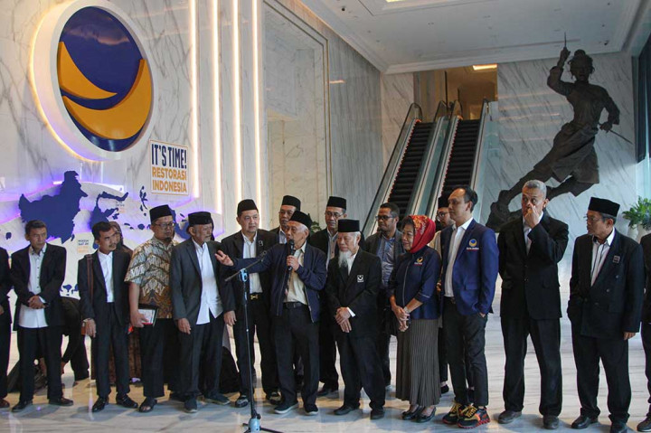 Yani menegaskan dukungan kepada pasangan AMIN, akan diformalkan beberapa waktu ke depan. Salah satu momentum itu dilakukan pada Rapat Koordinasi Nasional (Rakornas) Partai Masyumi yang akan digelar di Jakarta nanti.