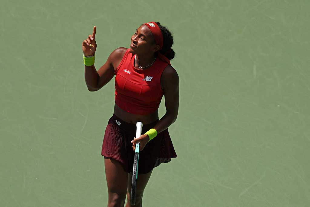 Gauff, yang dikalahkan di perempat final tahun lalu, adalah remaja Amerika pertama yang mencapai semifinal AS Terbuka sejak 2001.
