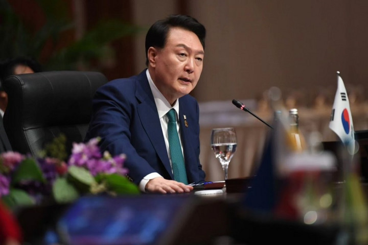 Jokowi menilai, bagi Indonesia kemitraan ASEAN-Korea adalah kemitraan masa depan dengan transisi energi dan transformasi digital sebagai pilar utama.