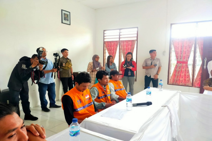 Pelaksanaan restorative justice massal tersebut sebelumnya telah dilaksanakan, Senin, 31 Agustus 2023 di Mako Polsek Tanah Jawa Simalungun Sumatera Utara yang dipimpin langsung oleh Kapolres Simalungun AKBP Ronald F.C Sipayung.