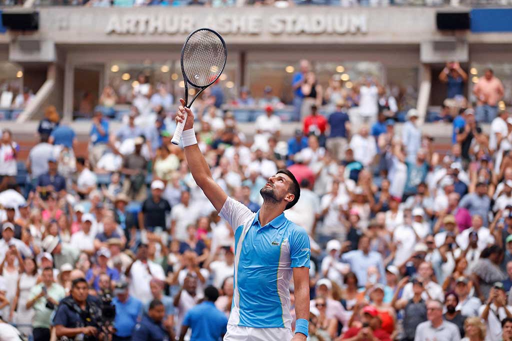 Selain telah memecahkan rekornya sendiri dan Federer, petenis berusia 36 tahun itu juga mengincar kemenangan keempatnya di US Open kali ini. Ia sebelumnya menang di edisi 2011, 2015, dan 2018. Tak hanya itu, Djokovic juga tengah berusaha untuk menang dan kembali ke peringkat satu dunia pekan depan.