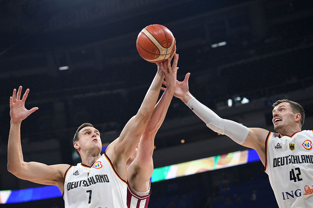 Penyumbang poin terbanyak Jerman diikuti oleh Andreas Obst dengan 13 poin, Moritz Wagner dengan 12 poin, dan Johannes Thiemann dengan 10 poin.