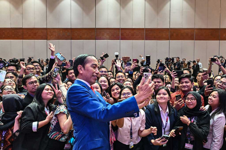 Selain itu, turut hadir dua negara undangan, yakni Bangladesh sebagai Ketua Indian Ocean Rim Association (IORA) pada tahun 2023 dan Kepulauan Cook sebagai Ketua Pacific Island Forum (PIF).