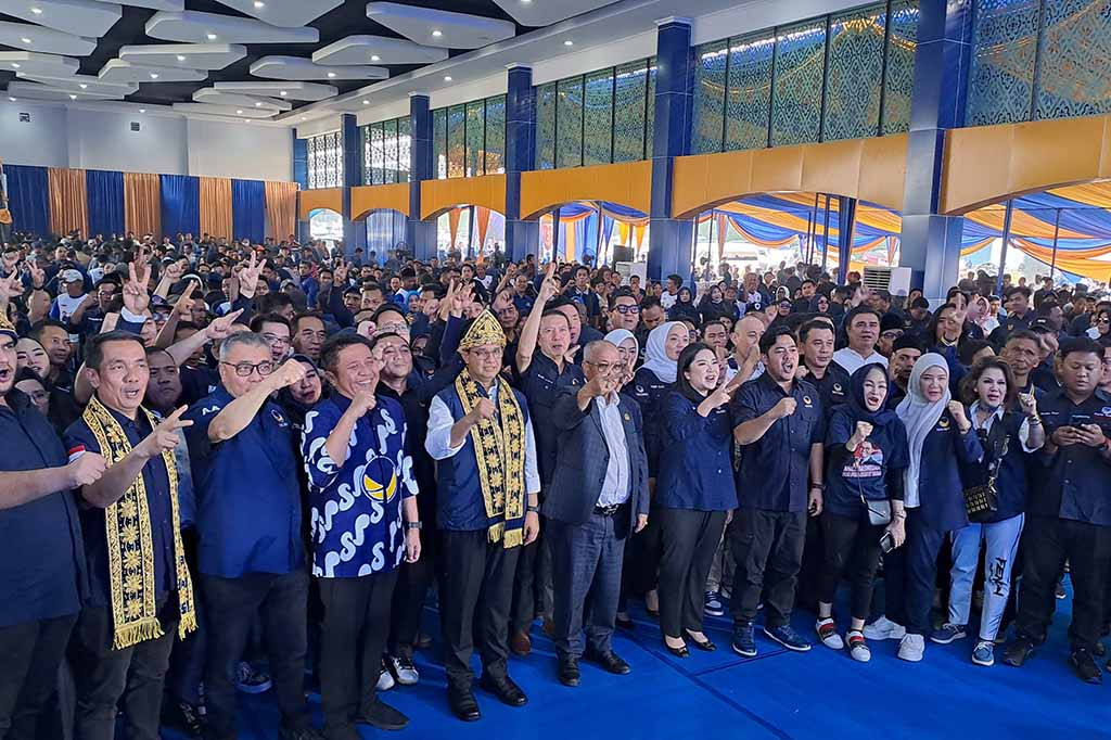 Deru mengaku gembira dan bangga Anies Baswedan bisa datamg ke Sumsel. Menurutnya, kedatangan Anies Baswedan bisa memotivasi dengan memberikan gagasan, tips, dan semangat kepada para calon legislatif (caleg) tingkat kabupaten, kota, provinsi, dan nasional. Serta para simpatisan NasDem yang ada di Sumsel.