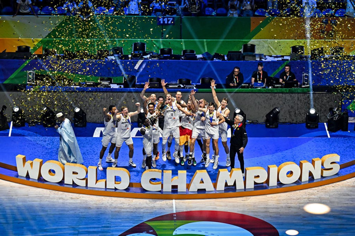 Dennis Schroder menjadi pencetak poin terbanyak Jerman dengan 28 poin, diikuti Franz Wagner dengan 19 poin.