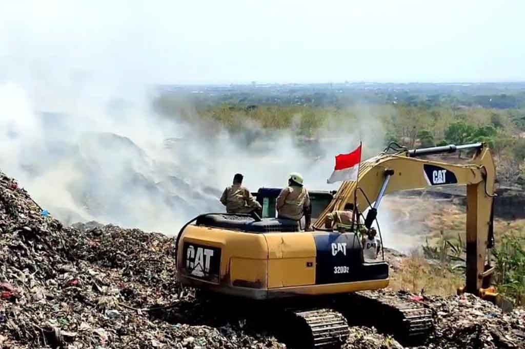 Untuk mengantisipasi kebakaran susulan dan munculnya titik api baru, petugas gabungan dari dinas pemadam kebakaran kota Cirebon, BPBD Kota Cirebon dan TNI-Polri masih disiagakan dilokasi kebakaran untuk mengantisipasi adanya api susulan dan titik baru api. Dengan melakukan pendinginan berupa penyemprotan di sekitar area yang terbakar. 