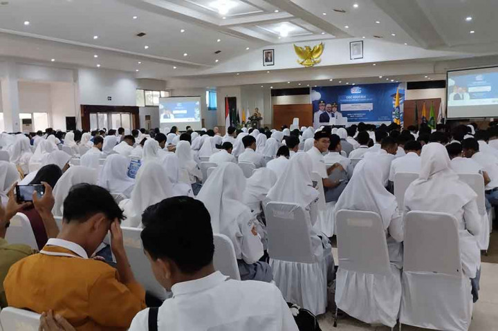Kegiatan ini merupakan kerjasama Surya Edukasi Bangsa Foundation dengan Pemerintah Provinsi NTB, didukung Kanwil Kemendiknas dan Kemenag.