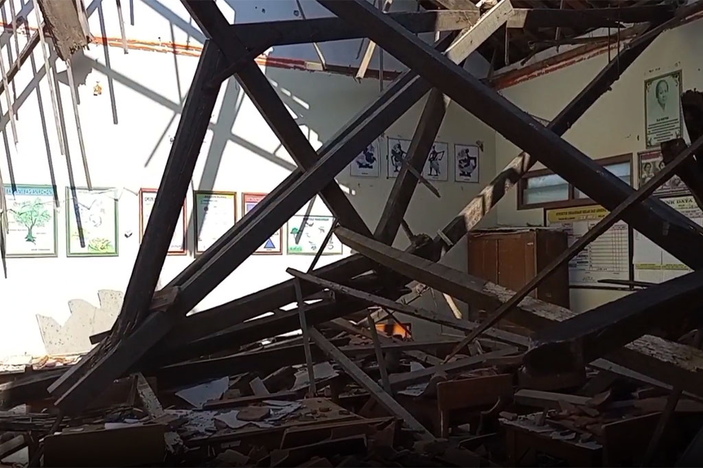 Lamanya respon penanganan atau perbaikan dari pemerintah, membuat pihak sekolah was-was sehingga mengosongkan ruangan tersebut. Pihak sekolah memindahkan para siswa ke sejumlah ruang cadangan dan tempat TPQ milik desa setempat, agar pembelajaran tetap berlangsung nyaman.