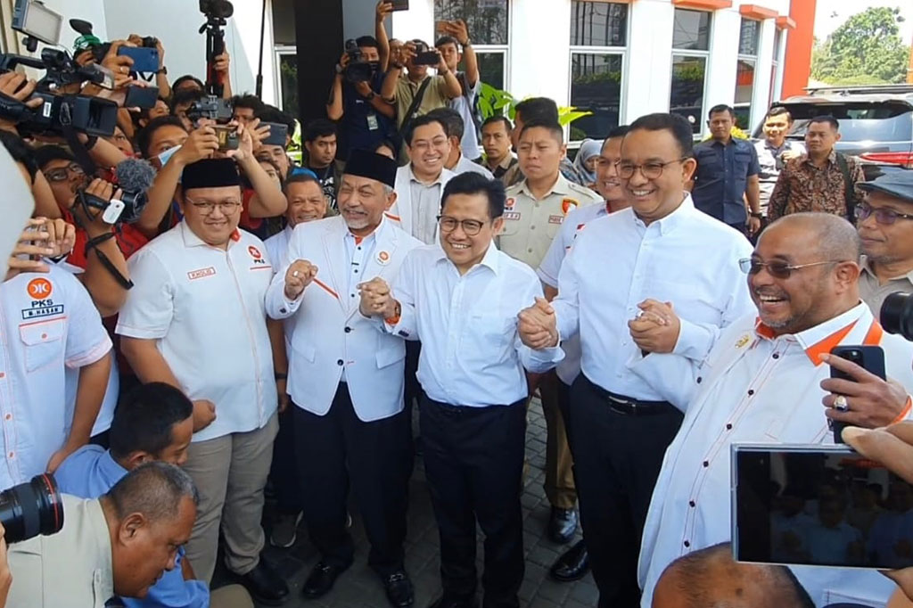 Kedatangan Anies dan Cak Imin selain sebagai silaturahmi pertama antara bacapres-bacawapres dari Koalisi Perubahan untuk Persatuan adalah untuk mengajak PKS bergabung. Pertemuan ini juga akan membahas tim pemenangan pasangan Anies-Cak Imin.