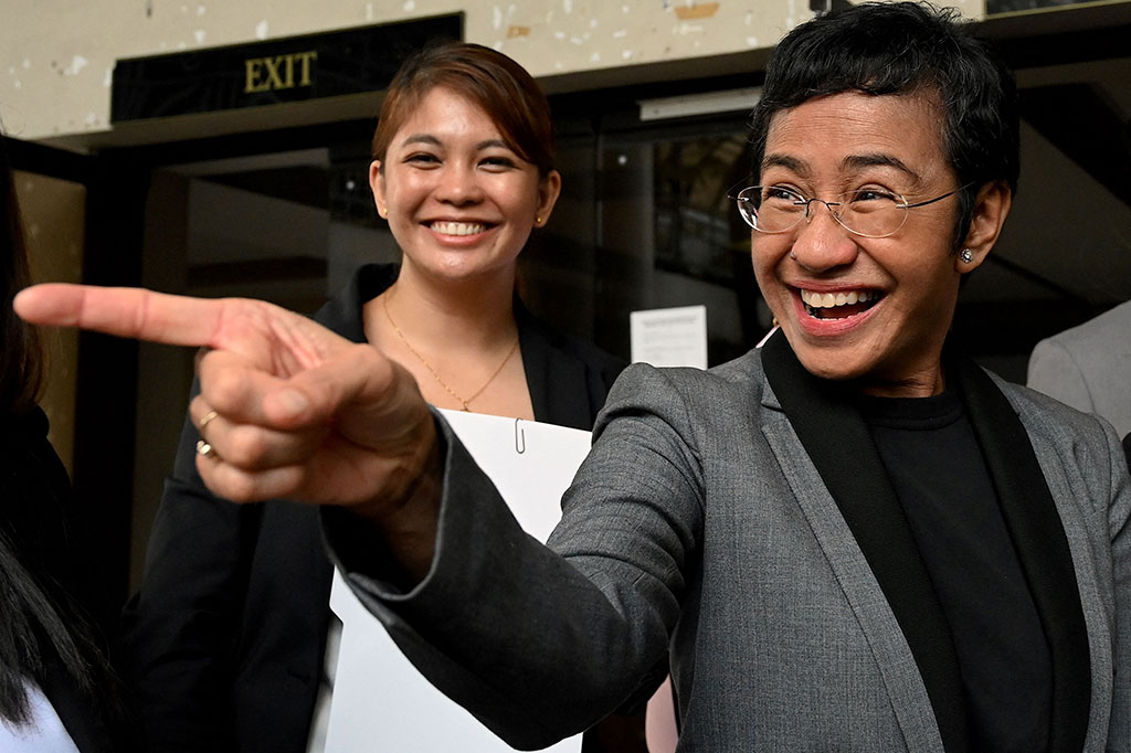 Peraih Nobel asal Filipina, Maria Ressa, Selasa, 12 September 2023, dibebaskan dari dakwaan penggelapan pajak terakhirnya, yang merupakan kemenangan hukum terbaru bagi jurnalis veteran tersebut saat ia berjuang untuk tidak dipenjarakan.