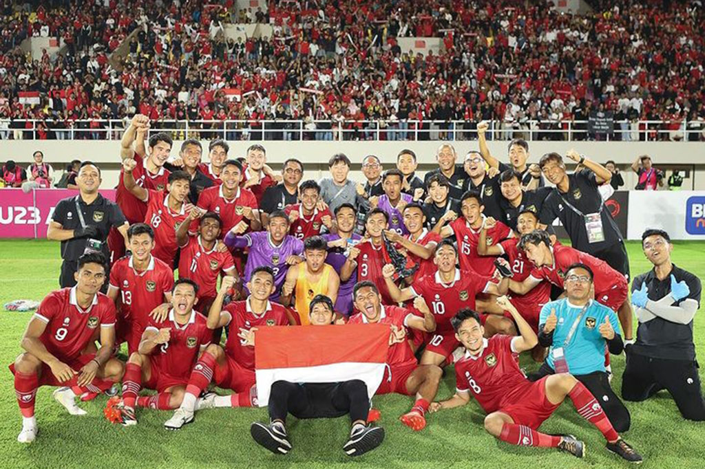 Timnas Indonesia U-23 mencetak sejarah dengan lolos ke putaran final Piala Asia U-23 setelah menutup laga dengan kemenangan 2-0 atas Turkmenistan pada laga terakhir Grup K kualifikasi Piala Asia U-23 2024 di Stadion Manahan, Solo, Selasa, 12 September 2023.