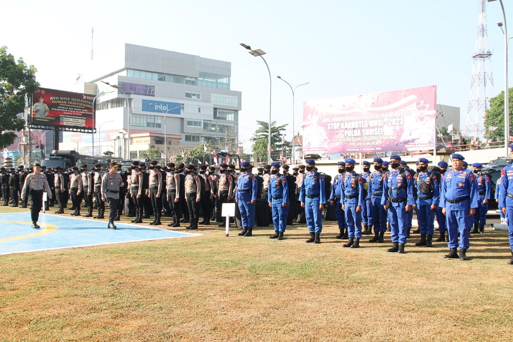 Ia menjelaskan, personel yang diturunkan tersebut diperintahkan untuk melakukan sosialisasi kepada masyarakat mengenai bahaya dampak karhutla dan cara mencegahnya.