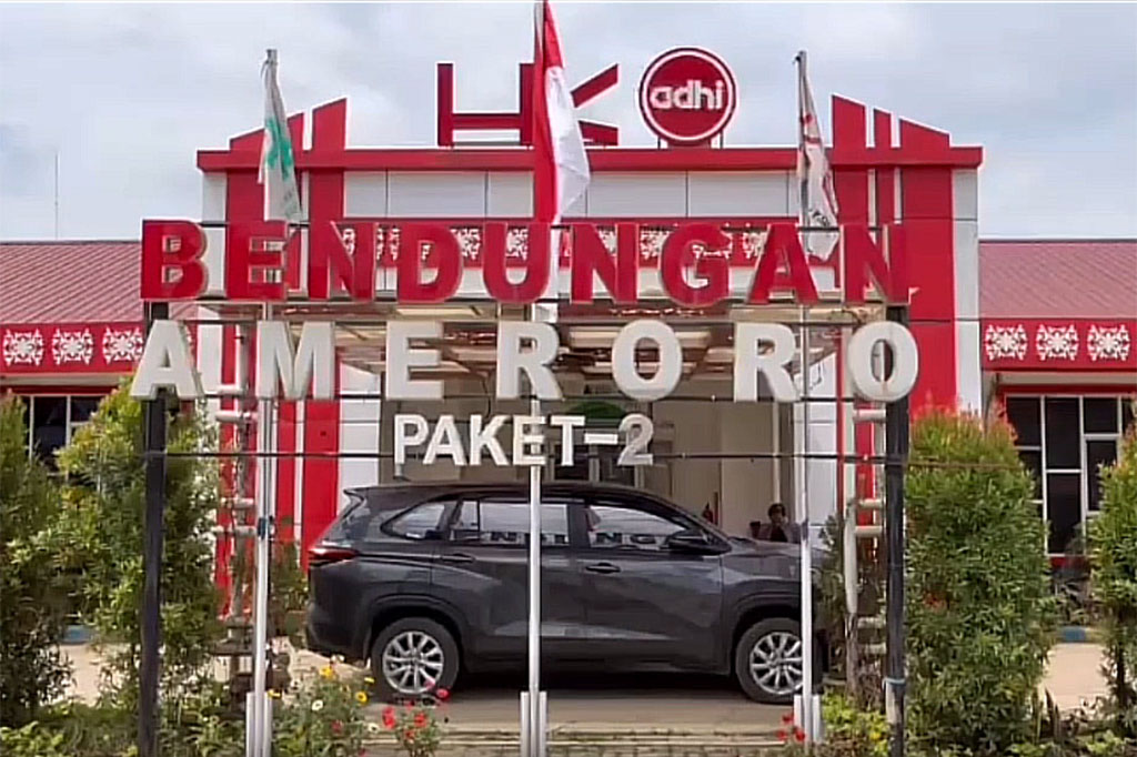 Kendati demikian, pihaknya sudah melakukan identifikasi penyebab ambruknya dinding bendungan Ameroro Konawe. Menurut Herdy, penyebab longsoran karena kondisi batuan buruk. Herdy memastikan, masalah ambruknya bendungan Ameroro bukan gagal kontruksi. Hingga kini pihaknya langsung melakukan perbaikan terhadap bangunan yang ambruk. 