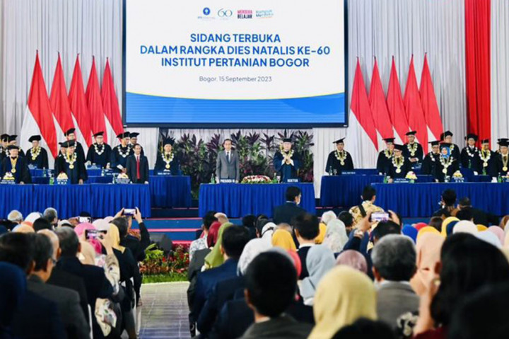 Saat ini, rata-rata produktivitas padi nasional mencapai 5,9 ton per hektare. Presiden Jokowi mengharapkan inovasi yang dikembangkan IPB dapat meningkatkan produktivitas padi menjadi 10-12 ton per hektare.