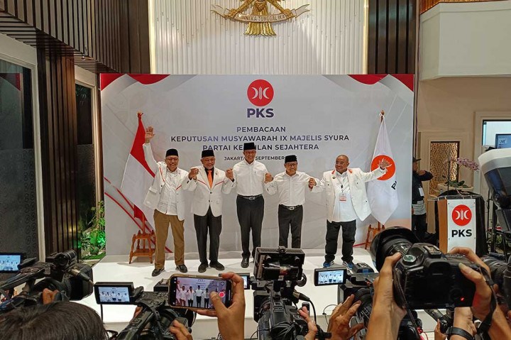 Ahmad langsung memerintahkan seluruh jajaran PKS bekerja keras untuk memenangkan Anies dan Cak Imin. Kerja keras diyakini bisa membuahkan hasil baik. 