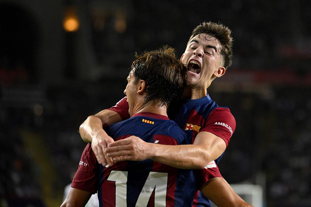 Barcelona menutup pesta gol melalui aksi dari Joao Cancelo pada menit ke-85 usai mampu mengelabuhi pertahanan Real Betis.