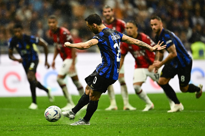 Inter Milan berpesta gol dalam pertandingan bertajuk derby Milan menghadapi rival sekotanya AC Milan dengan skor 5-1 dalam lanjutan pekan keempat Serie A atau Liga Italia yang berlangsung di Stadion San Siro, Milan, Sabtu waktu setempat atau Minggu, 17 September 2023 dini hari WIB.