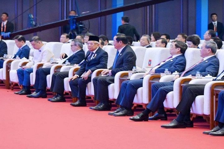 Dengan kehadiran secara fisik, keikutsertaan Indonesia pada CAEXPO tahun ini membuka peluang untuk dapat meraih potensi transaksi yang signifikan sehingga dapat memperbesar nilai perdagangan kedua negara dan meningkatkan ekspor Indonesia ke Tiongkok.