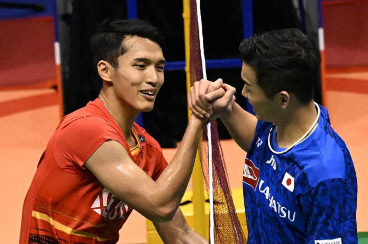 Dalam pertandingan yang berlangsung di Kowloon tersebut, unggulan kelima itu memetik kemenangan rubber game atas Kenta Nishimoto asal Jepang 12-21, 22-20, 21-18.