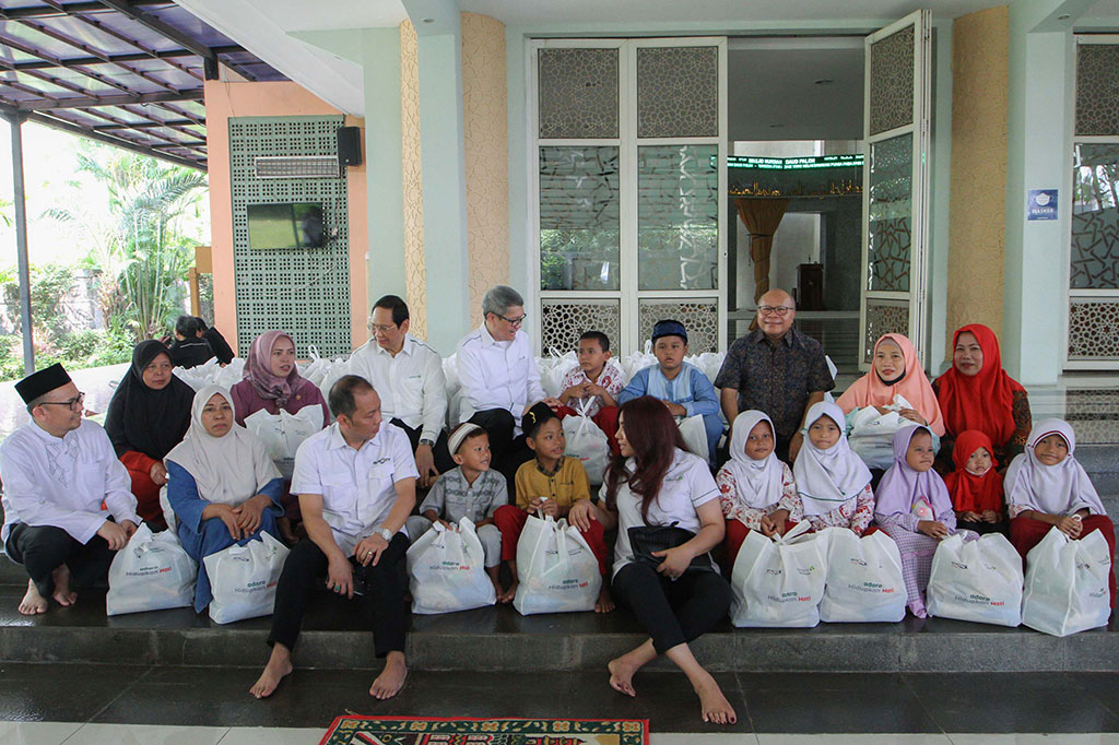 Bekerjasama dengan Masjid Nursiah Daud Paloh, bantuan ini akan diberikan kepada keluarga prasejahtera, anak yatim, dan lansia.