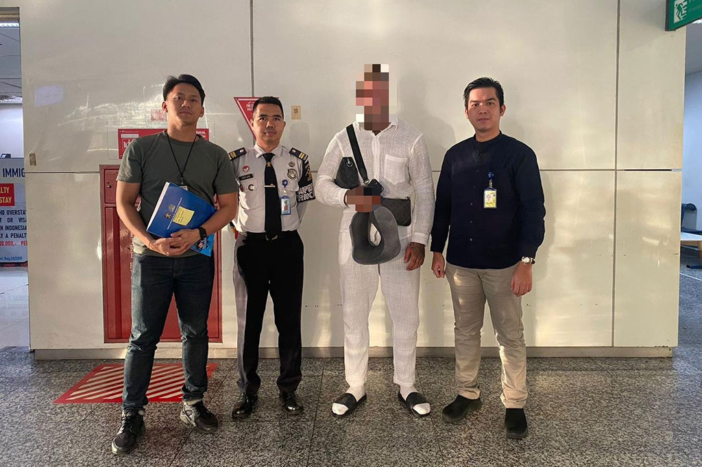 Kepala Kantor Imigrasi Ngurah Rai Sugito, Sabtu, 23 September 2023, membenarkan jika pelaku langsung dideportasi usai menjalani sidang di PN Denpasar. Setelah menerima putusan pengadilan tersebut, Adam kemudian langsung diserahterimakan dari Polresta Denpasar ke Imigrasi Ngurah Rai untuk dilakukan proses pendeportasian.