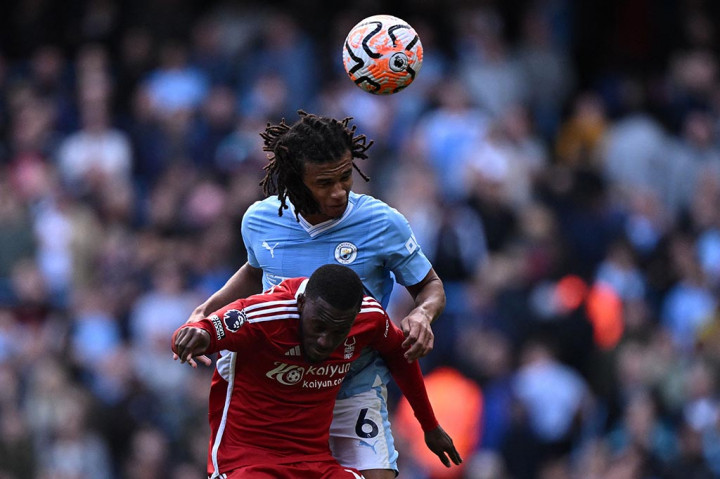 Manchester City semakin kokoh di puncak klasemen sementara Liga Inggris seusai menekuk Nottingham Forest dengan skor 2-0 pada pekan keenam di Stadion Etihad, Manchester, Sabtu, 24 September 2023.  