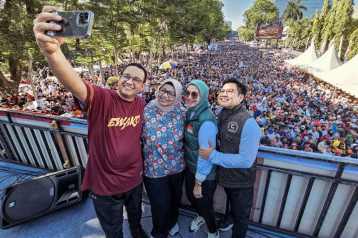 Dalam sambutannya, Anies mengatakan Indonesia rindu dengan nasib yang lebih baik, sehingga memang butuh perubahan. 