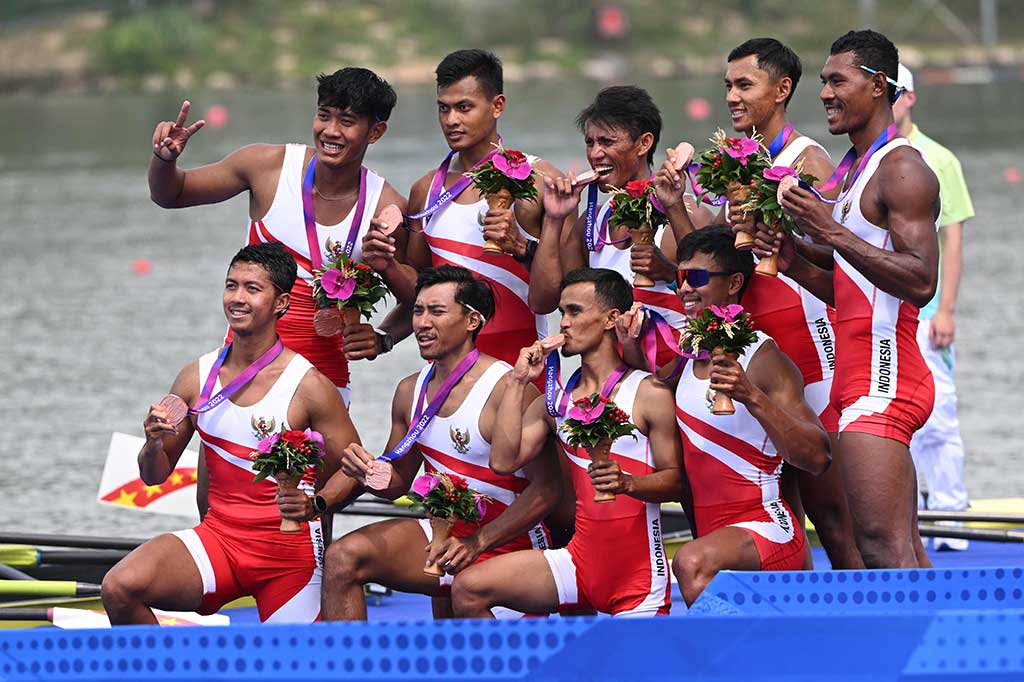 Tim dayung Indonesia membawa pulang tiga medali perunggu Asian Games Hangzhou saat tuan rumah menunjukkan kedigdayaannya dengan memenangi seluruh enam nomor final yang mereka ikuti pada Minggu, 24 September 2023.