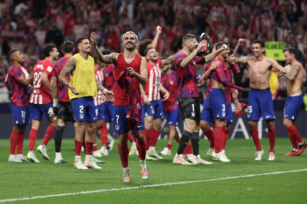 Memasuki babak kedua, Los Rojiblancos berhasil menambah gol cepat pada menit ke-46 setelah umpan silang Saul Niguez dapat dikonversikan menjadi gol oleh sundulan Morata sehingga skor berubah menjadi 3-1.   