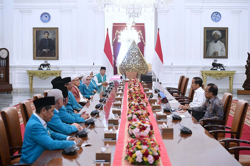 Usamah menyampaikan jika tidak ada halangan, Presiden menyatakan bersedia hadir pada pembukaan Jambore Nasional Parmusi besok.