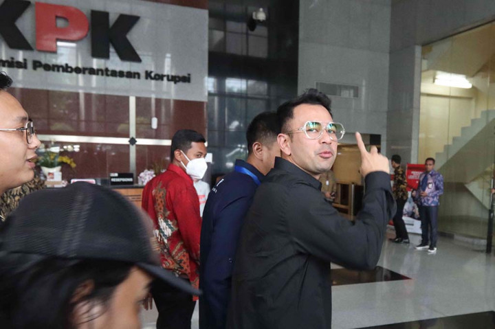 Kepala Bagian Pemberitaan KPK Ali Fikri mengatakan kedatangan Raffi ke kantor lembaga antirasuah adalah dalam rangka mengikuti kegiatan Strategi Nasional Pencegahan Korupsi (Stranas PK).