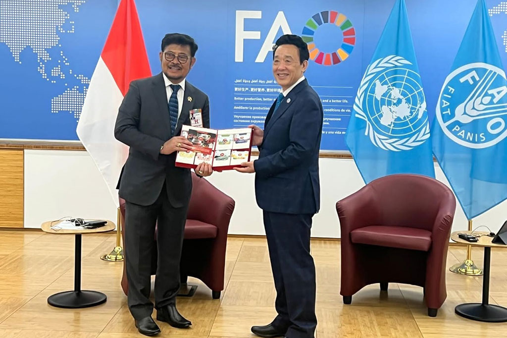 Mentan mengatakan proyek KSST merupakan outcome atau hasil pertemuan kelompok kerja pertanian G20 saat menjadi presidensi tahun lalu. Sebagai langkah kongkrit, Indonesia telah memulai pelaksanaan proyek pembangunan pusat pelatihan dan demontrasi pertanian di Fiji melalui lembaga dana Kerjasama pembangunan internasional (LDKPI).