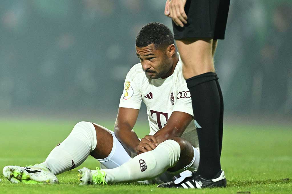 Penyerang Bayern Muenchen Serge Gnabry dikonfirmasi mengalami cedera patah tulang lengan kiri saat The Bavarians melawan PreuBen Munster dalam lanjutan DFB Pokal atau Piala Super Jerman, Rabu, 27 September 2023 dini har WIB.