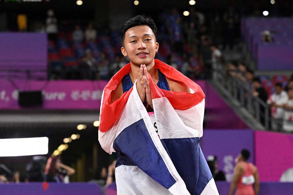 Medali perak direbut oleh sprinter Thailand, Puripol Boonson dengan catatan waktu 10,02 detik, dan perunggu Muhammad Azeem Mohd Fahmi dari Malaysia pada 10,11 detik.