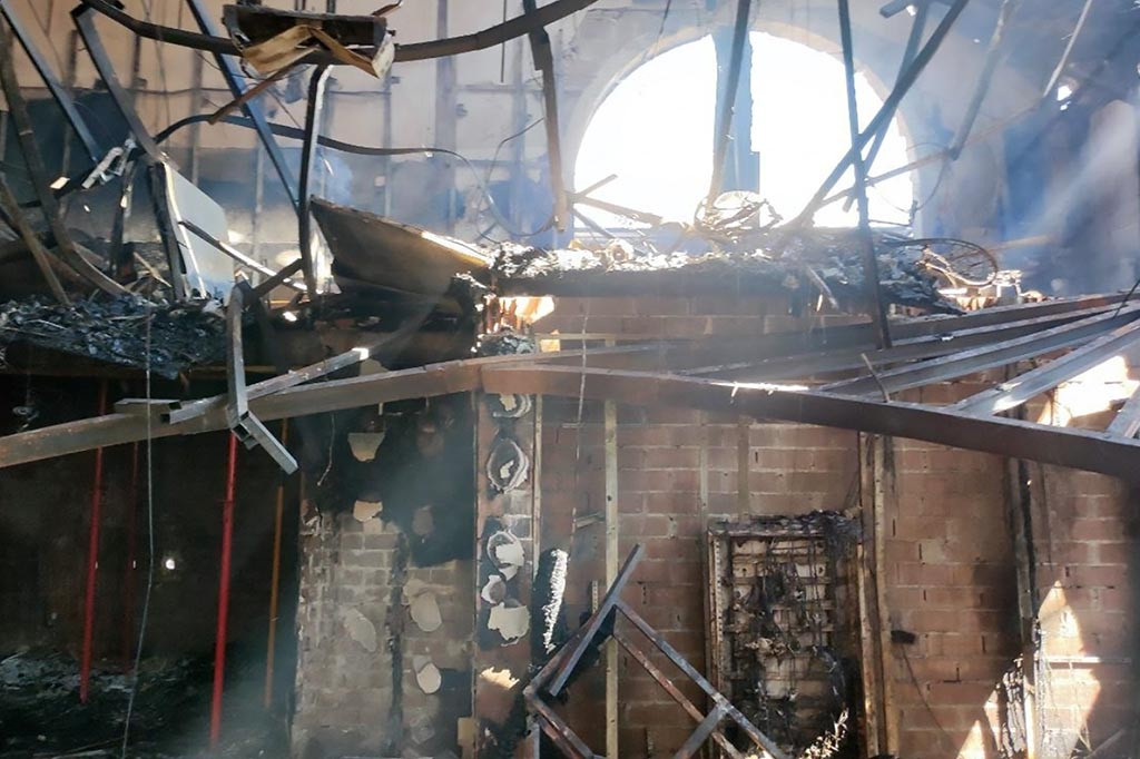 Polisi telah menetapkan daftar 15 orang yang hilang setelah kebakaran tersebut, namun Seral mengatakan bahwa daftar tersebut belum final dan mungkin berisi nama beberapa korban yang sudah ditemukan.