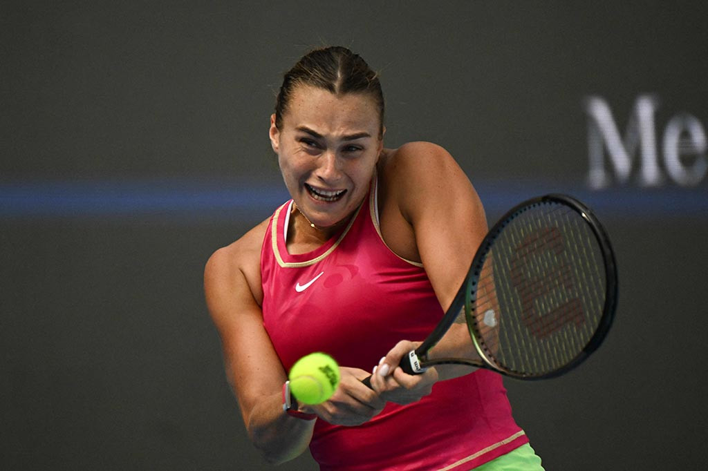 Dia akan melawan Jasmine Paolini dari Italia di babak berikutnya untuk memperebutkan tempat di perempat final.