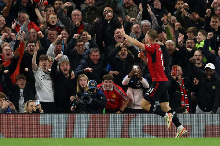 Memasuki babak kedua Manchester United bisa kembali unggul dan mengubah skor menjadi 2-1 pada menit 67 lewat gol kedua Hojlund.