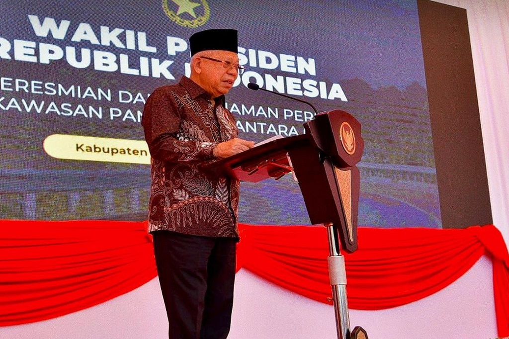 Secara khusus, Wapres meminta agar dilakukan kerja sama dan sinergitas dari para pemangku kepentingan untuk dapat bersama-sama mewujudkan ketahanan pangan di tanah air.
